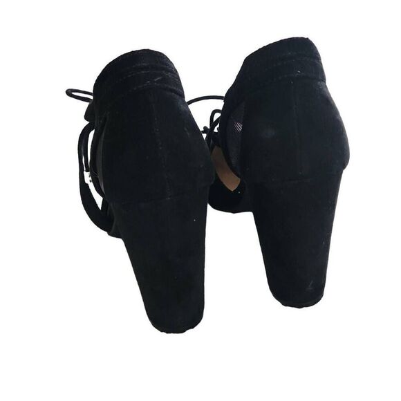 Christian Siriano for Payless Women's Size 5.5 Black Suede Tie Front 3.5" Heels - Picture 3 of 7